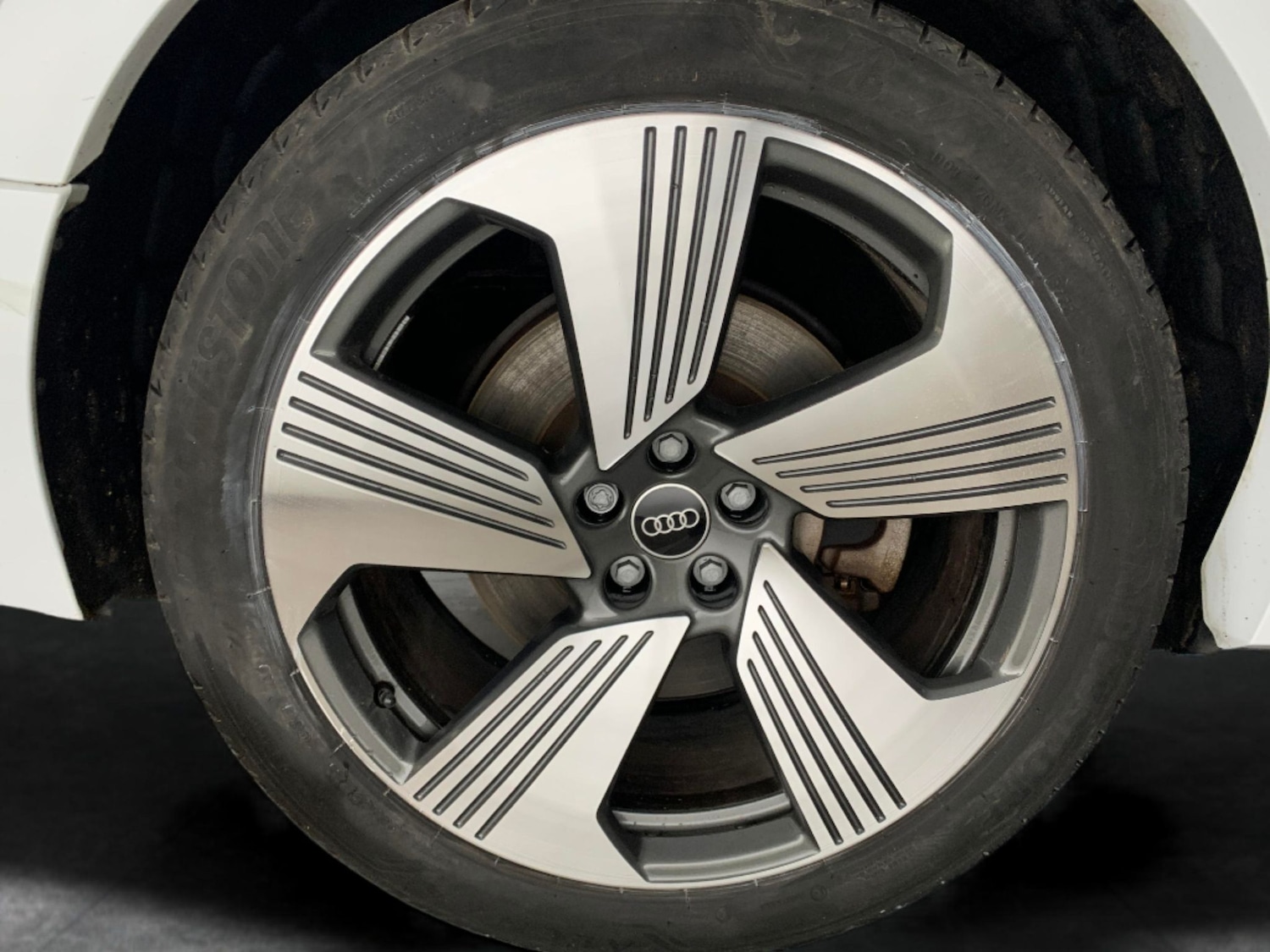 Used Audi e-tron 2022 for sale - 77043696: Photo 29