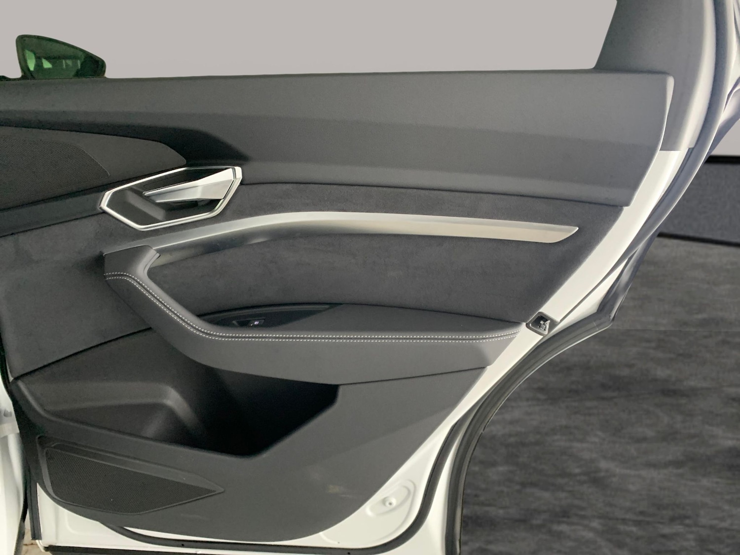 Used Audi e-tron 2022 for sale - 77043696: Photo 33