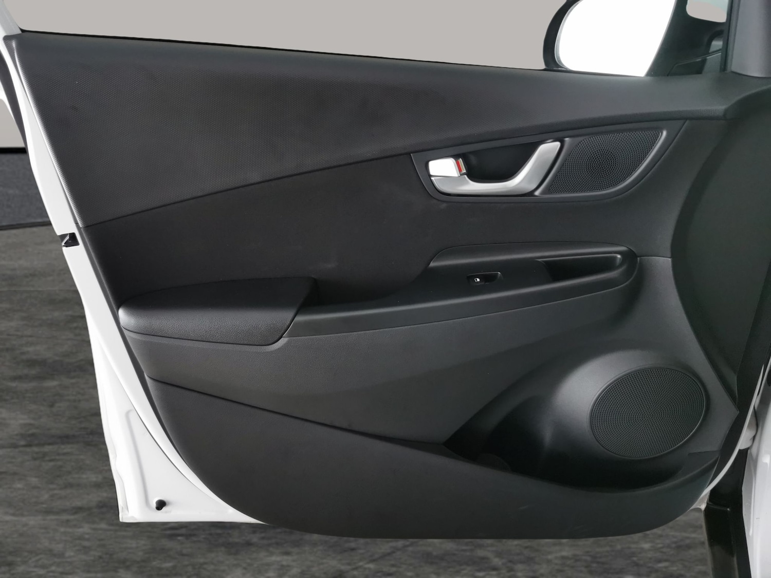 Used Hyundai KONA 2023 for sale - 77248414: Photo 27