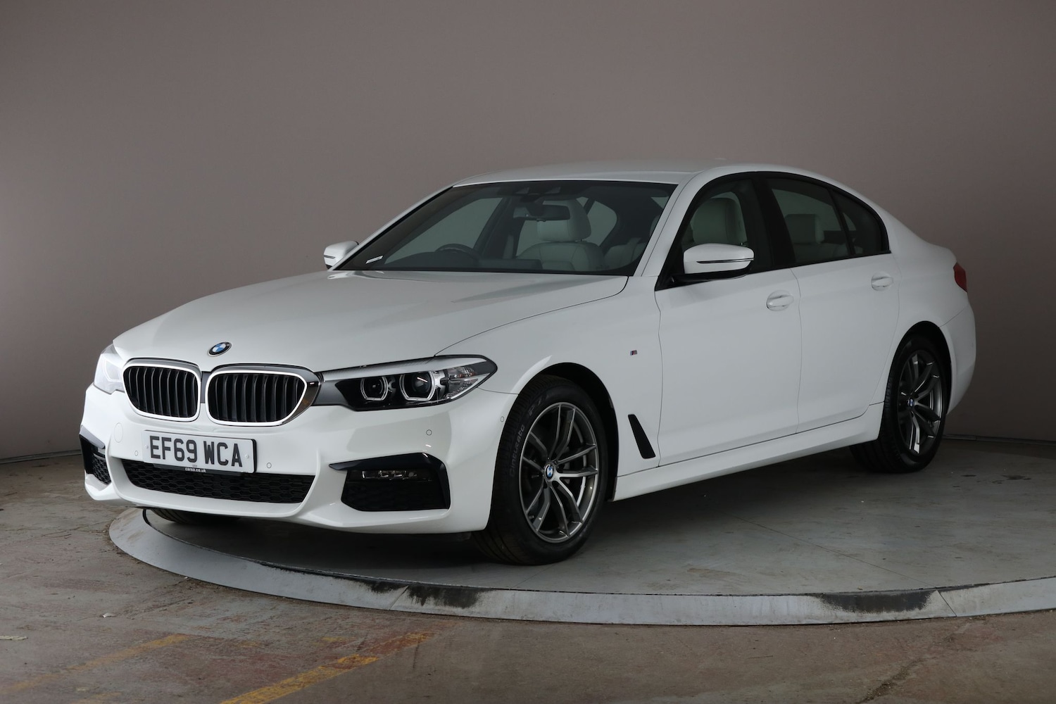 Used BMW 5 Series 2020 for sale - 76661420: Photo 1