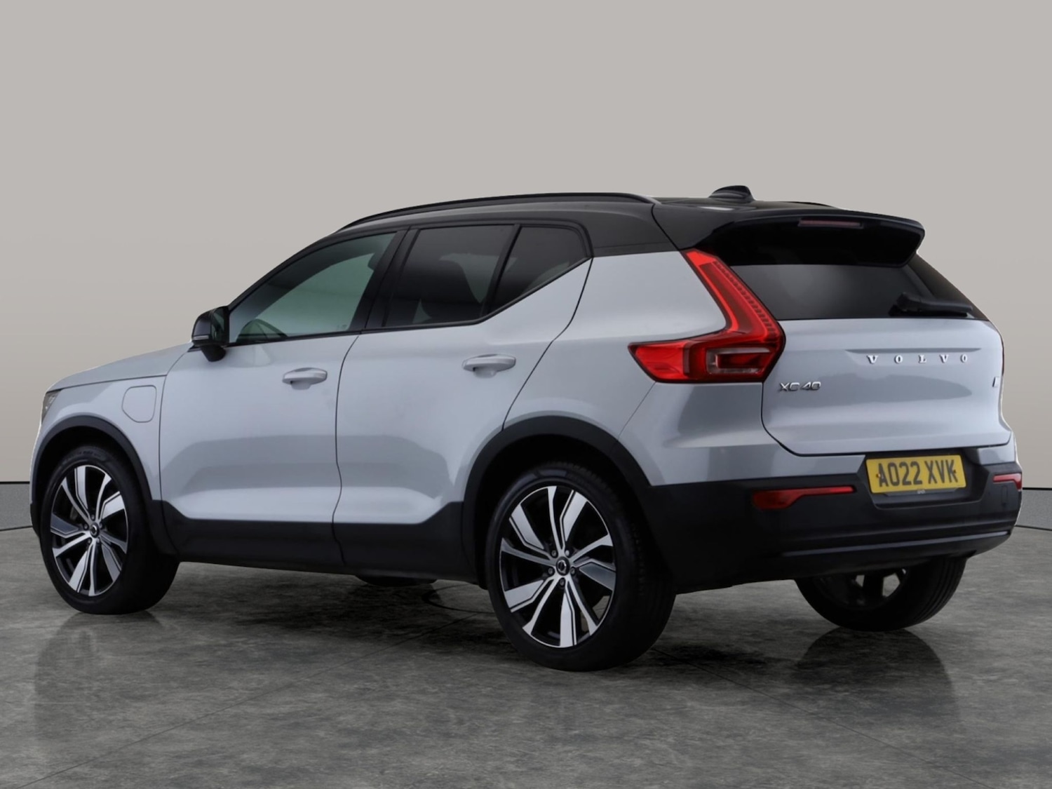 Used Volvo XC40 2022 for sale - 76599755: Photo 8