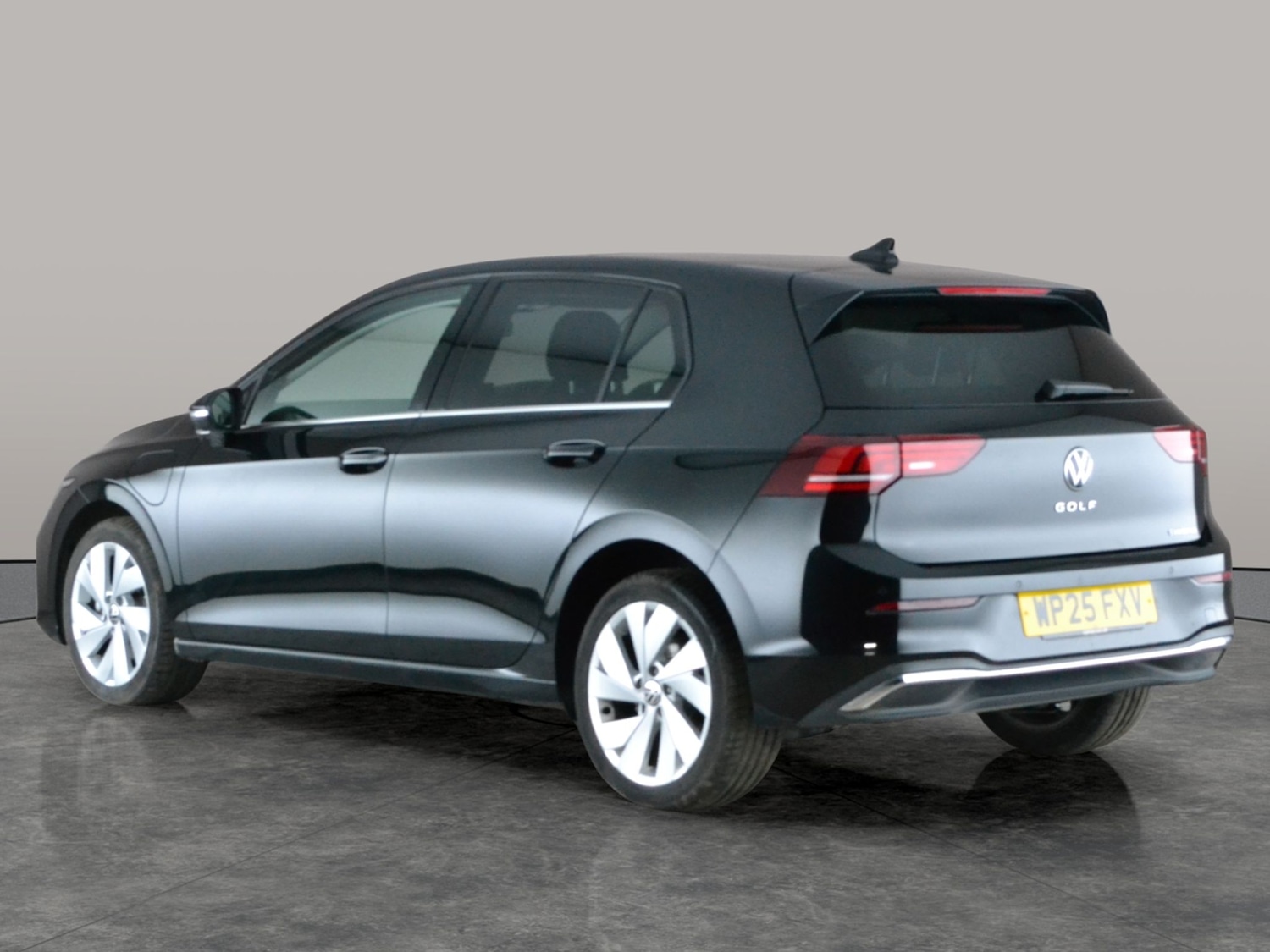 Used Volkswagen Golf 2025 for sale - 77127822: Photo 14