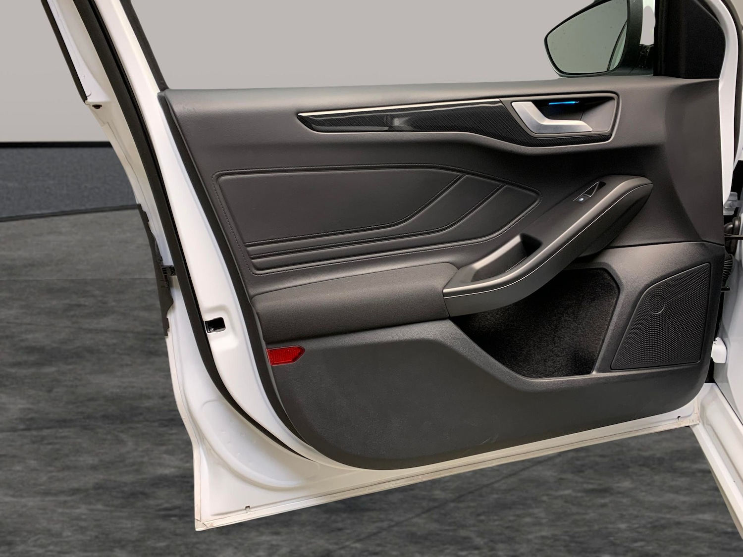 Used Ford Focus 2023 for sale - 76410860: Photo 34