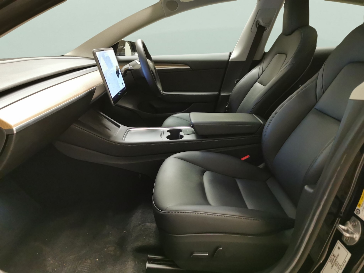 Used Tesla Model 3 2021 for sale - 76413100: Photo 5