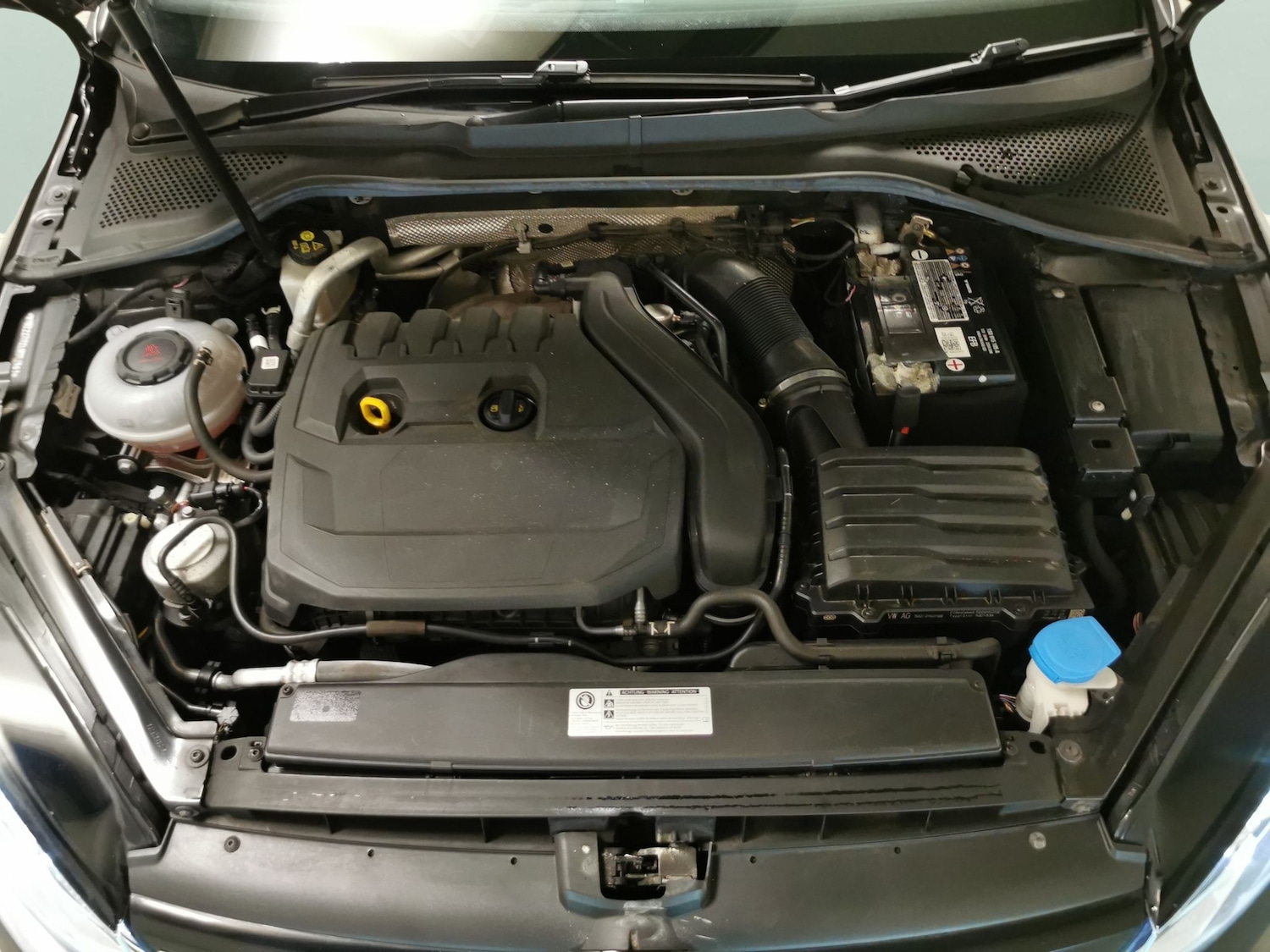 Used Volkswagen Golf 2020 for sale - 77691359: Photo 33