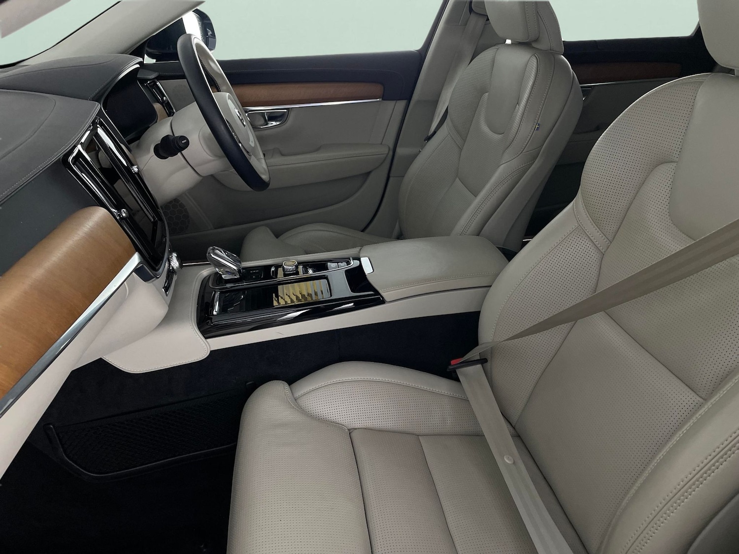 Used Volvo V90 2019 for sale - 77180449: Photo 4