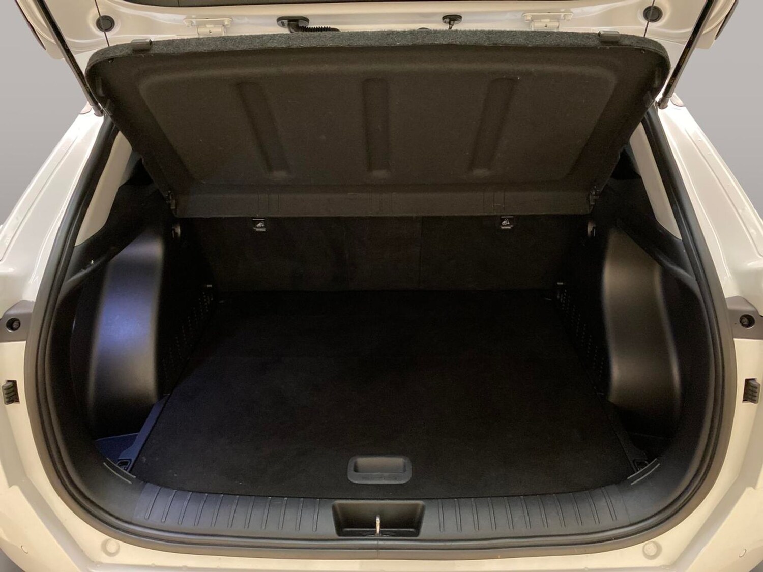 Used Hyundai KONA 2024 for sale - 78079287: Photo 32