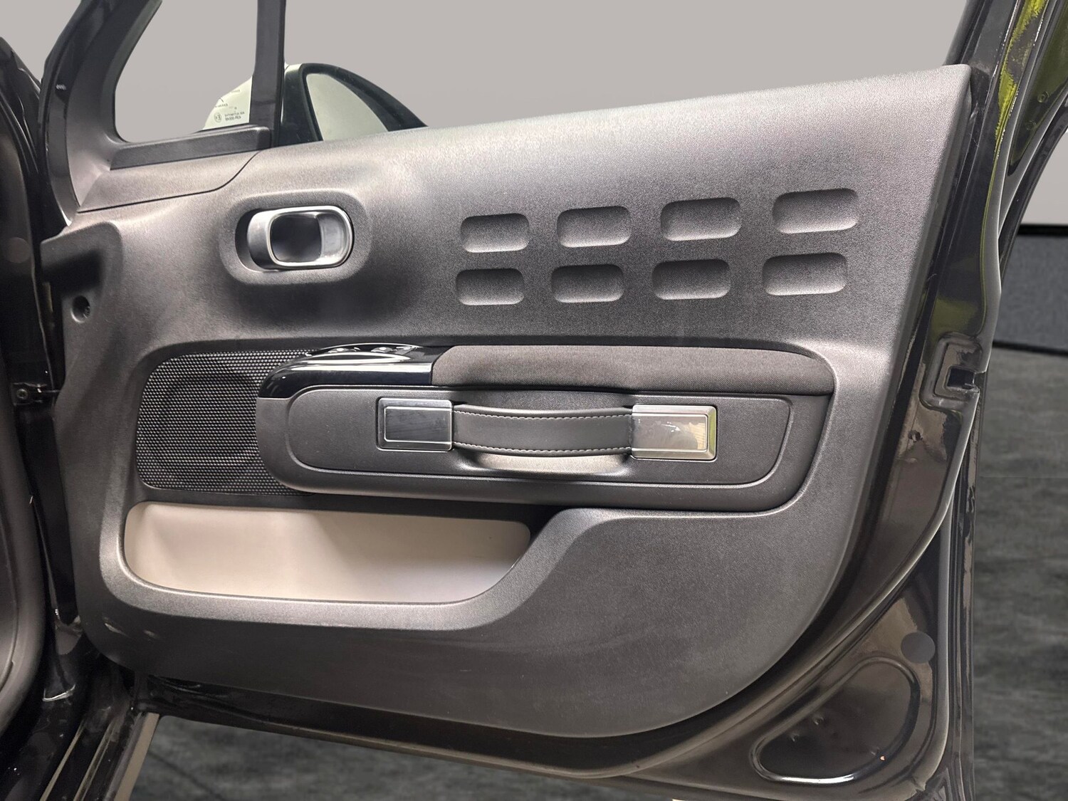 Used Citroen C3 2023 for sale - 77269761: Photo 23