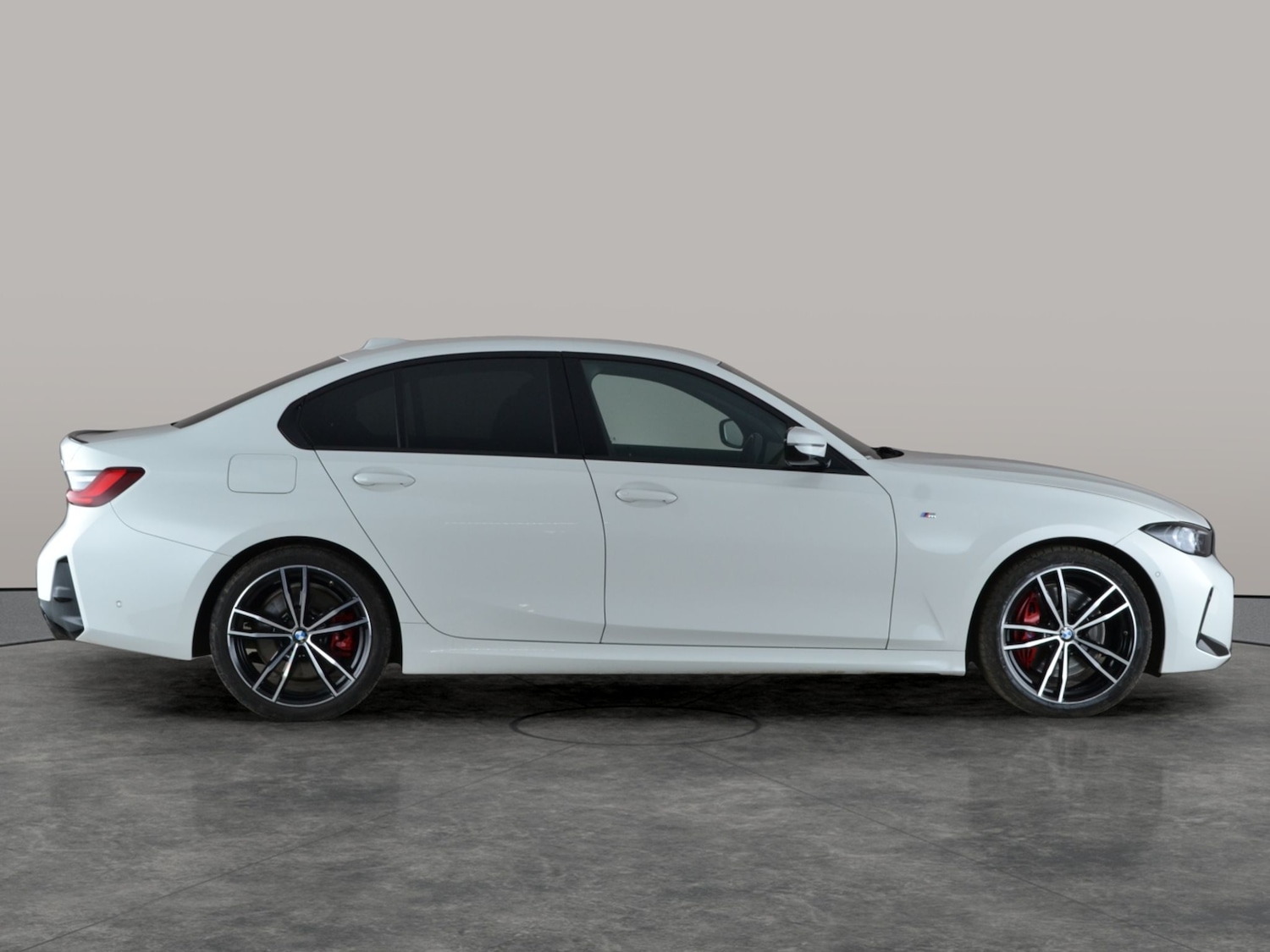 Used BMW 3 Series 2024 for sale - 77225519: Photo 9