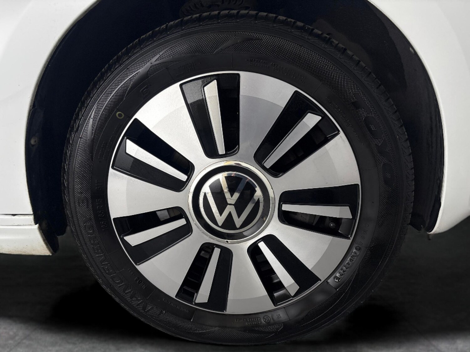 Used Volkswagen up! 2021 for sale - 77543156: Photo 18