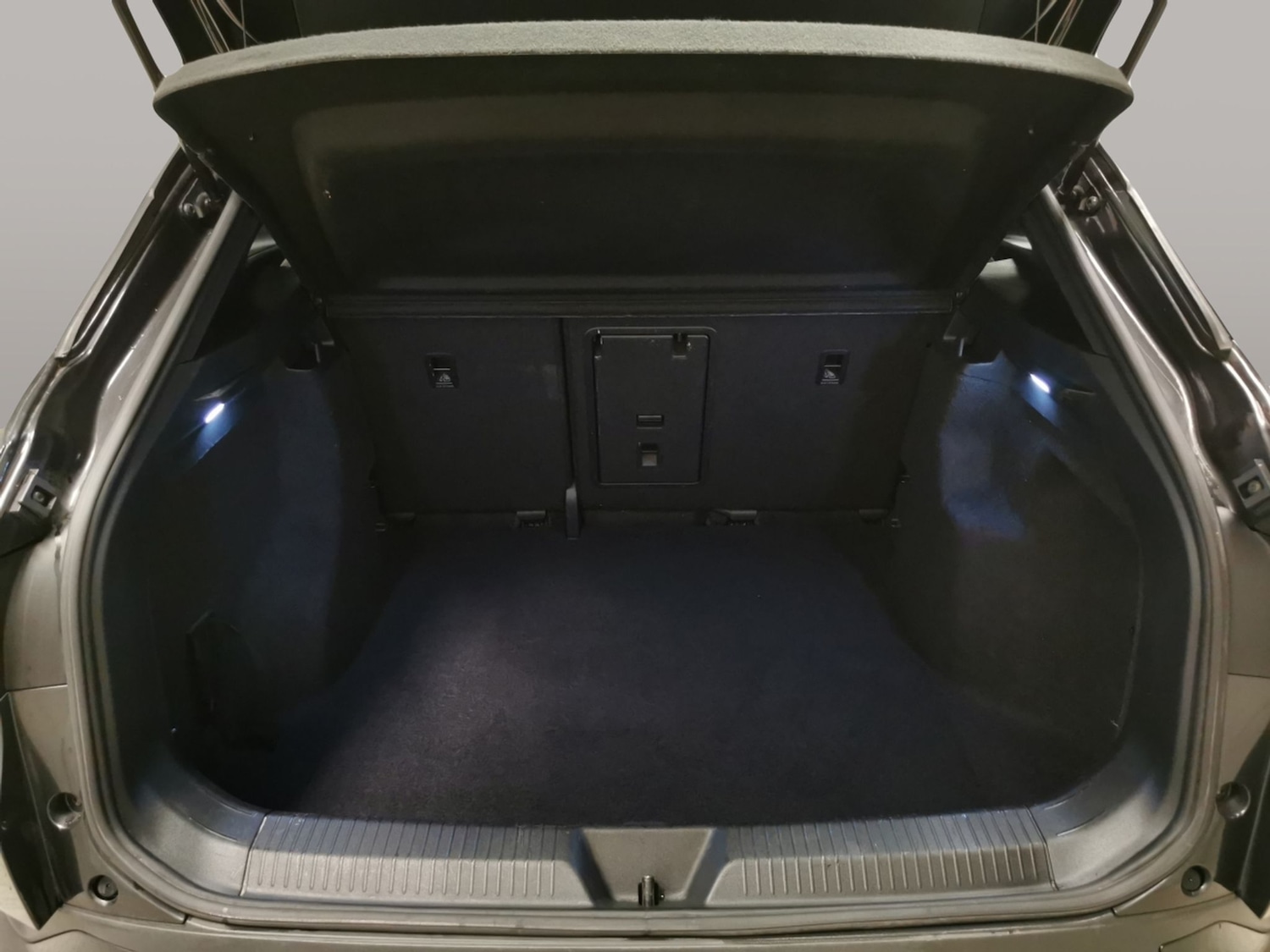 Used Volkswagen ID.4 2022 for sale - 78054009: Photo 29