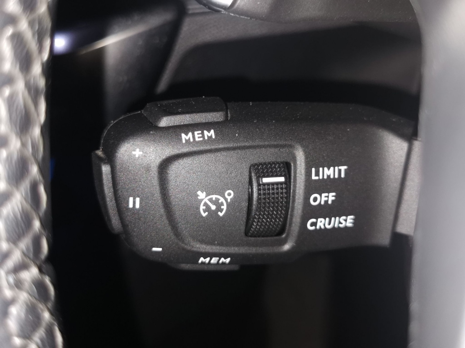 Used Peugeot 3008 2022 for sale - 78211056: Photo 22