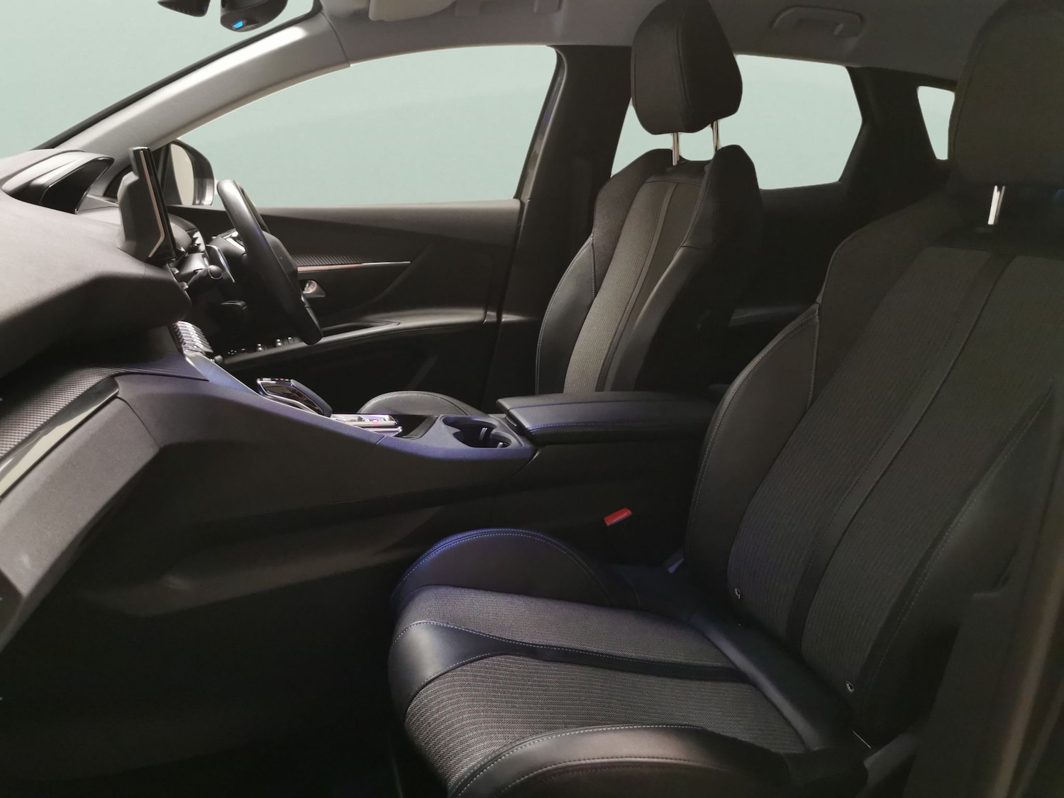 Used Peugeot 3008 2022 for sale - 78211056: Photo 4