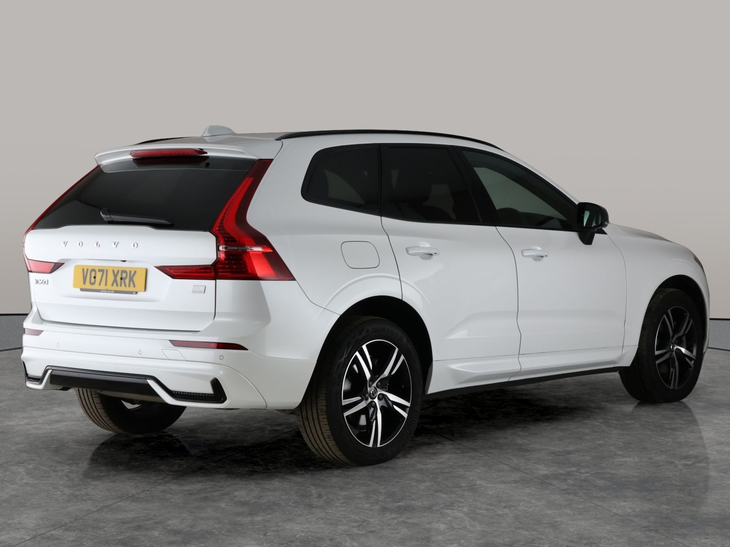 Used Volvo XC60 2022 for sale - 76128691: Photo 13