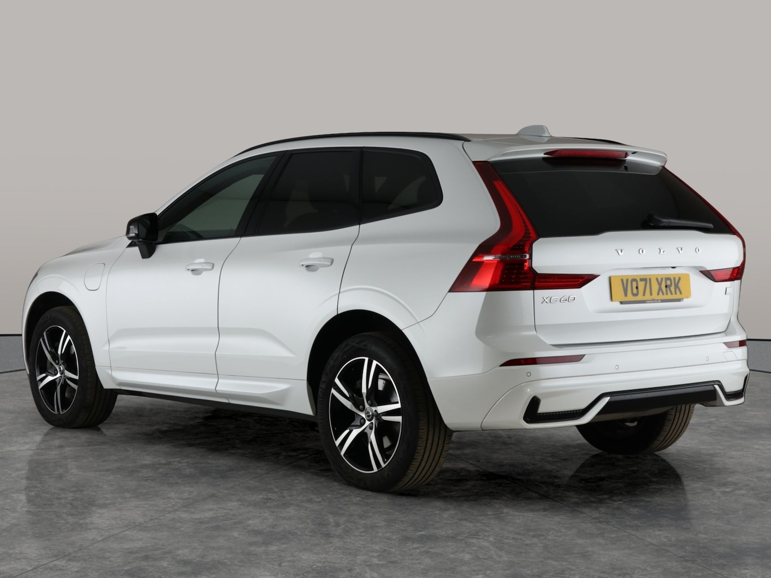 Used Volvo XC60 2022 for sale - 76128691: Photo 16