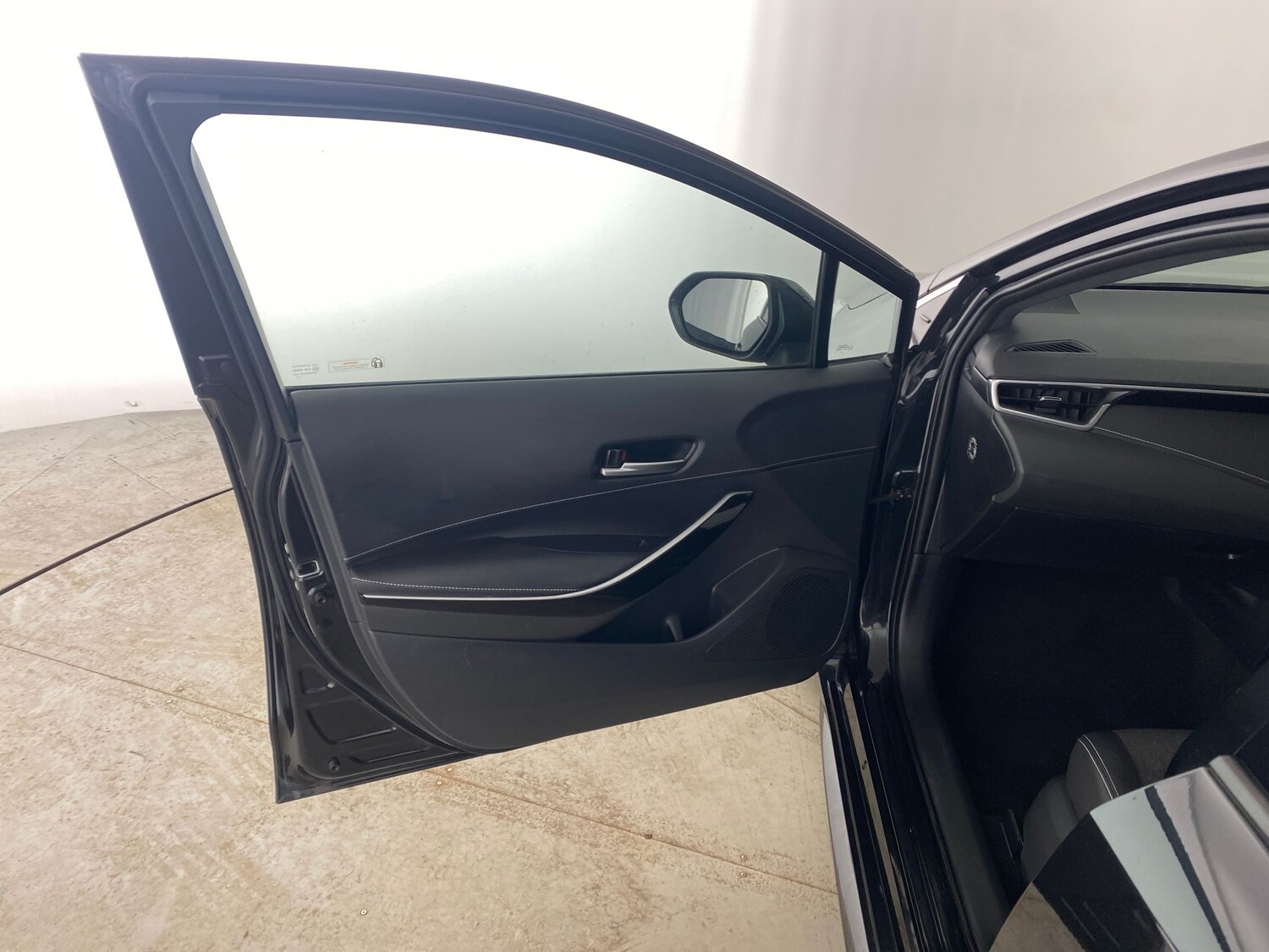 Used Toyota Corolla for sale - 77591171: Photo 23