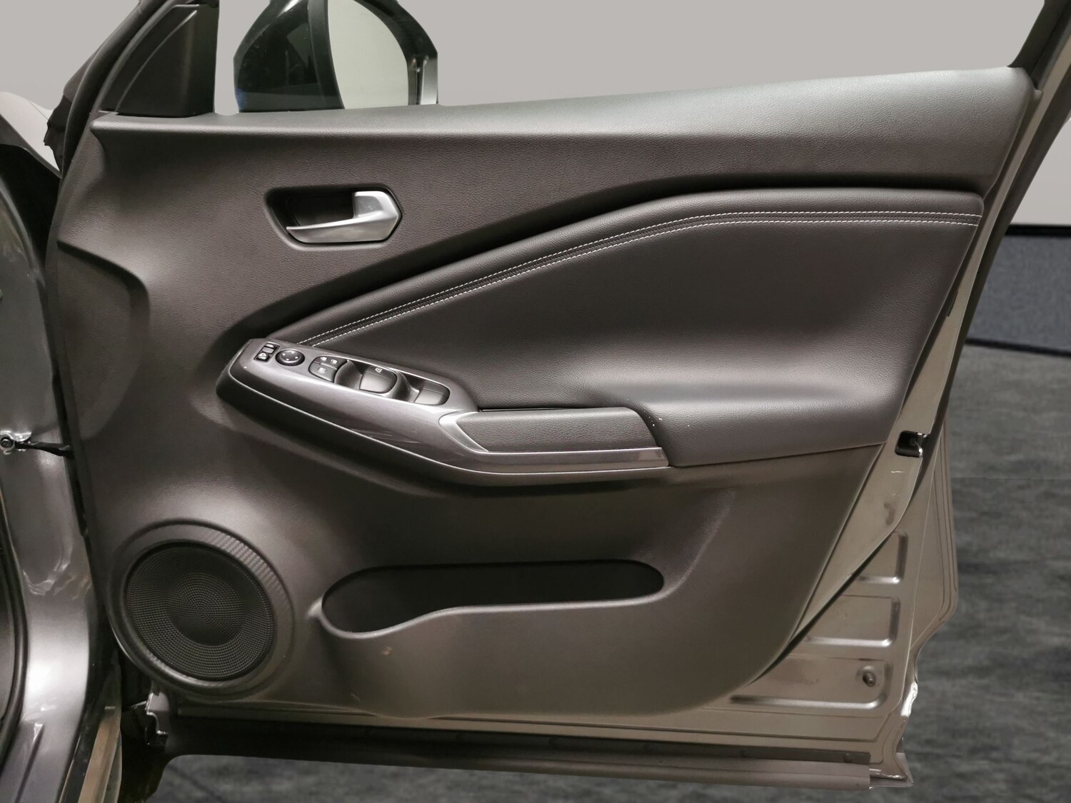 Used Nissan Juke 2023 for sale - 77934695: Photo 31