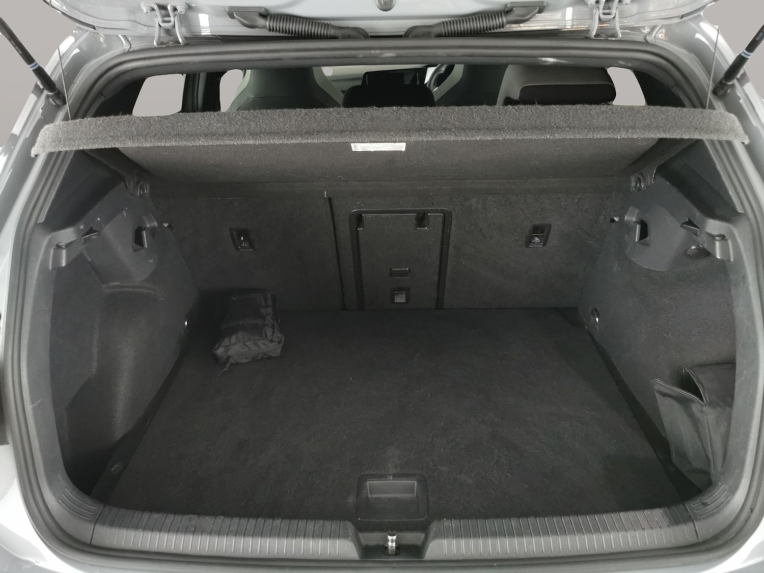 Used Volkswagen Golf 2023 for sale - 76636295: Photo 27