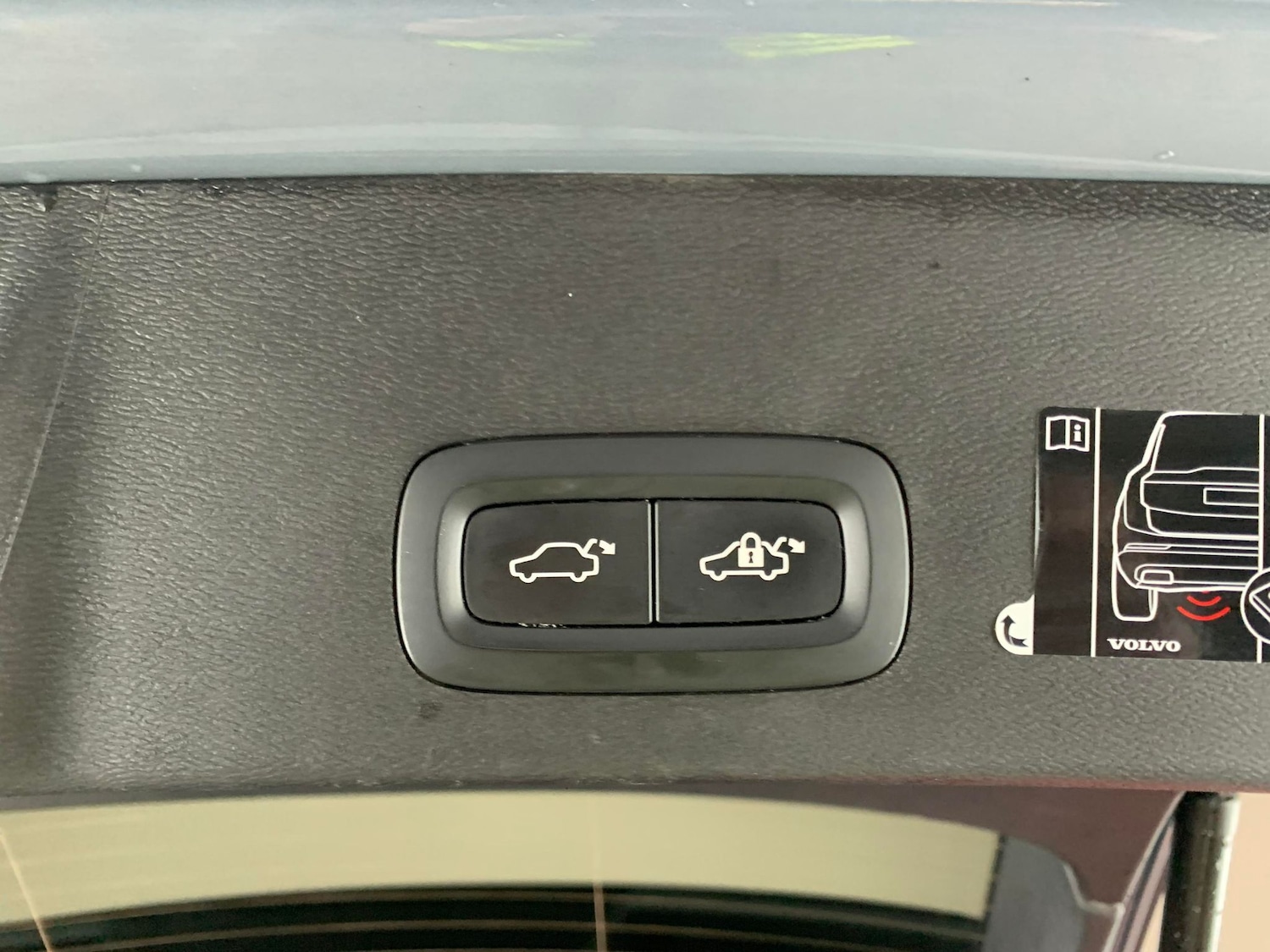 Used Volvo XC40 2021 for sale - 76704172: Photo 25