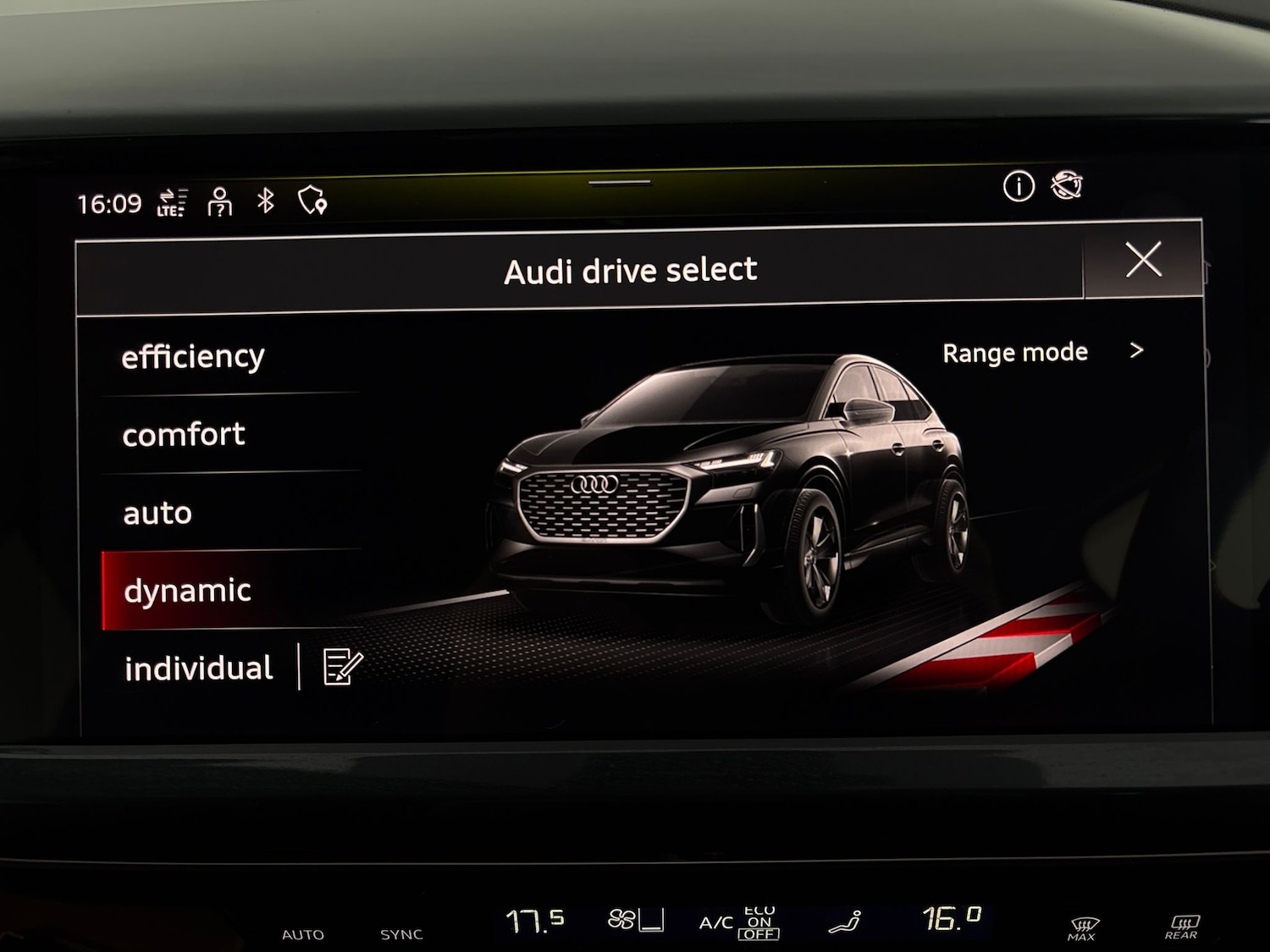 Used Audi Q4 e-tron 2023 for sale - 77418092: Photo 22