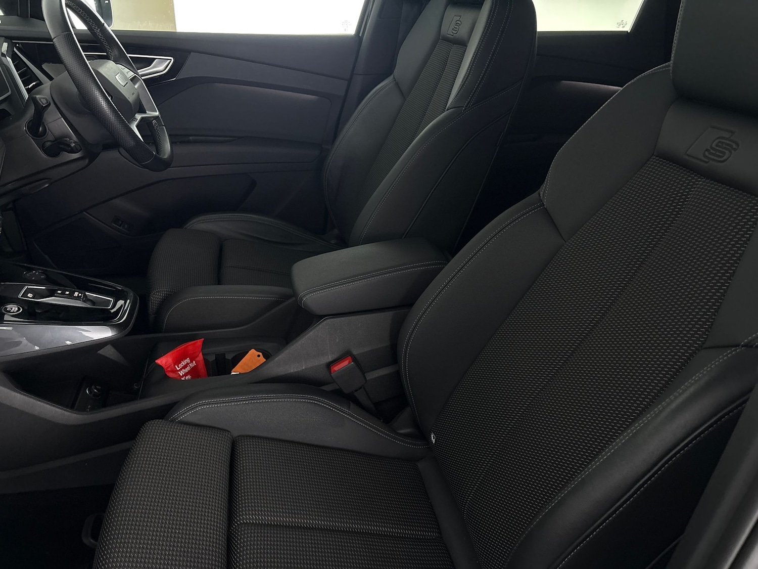 Used Audi Q4 e-tron 2023 for sale - 77418092: Photo 24