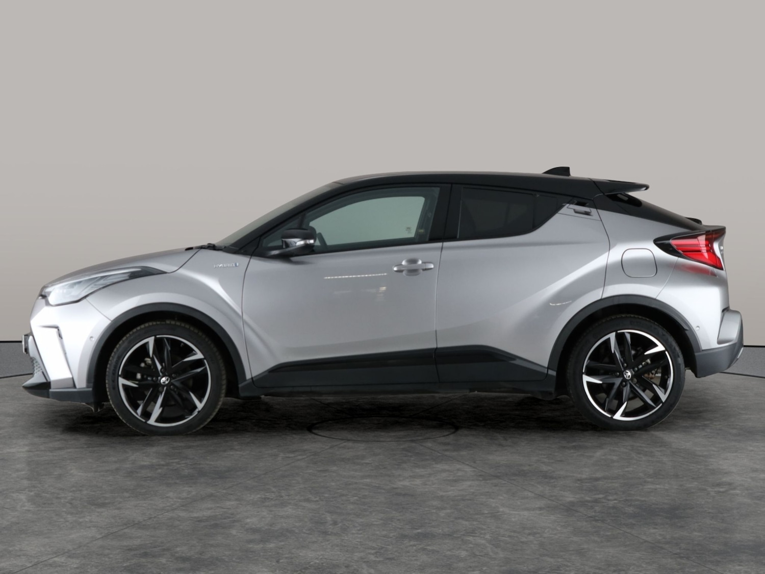 Used Toyota C-HR 2021 for sale - 77083760: Photo 13