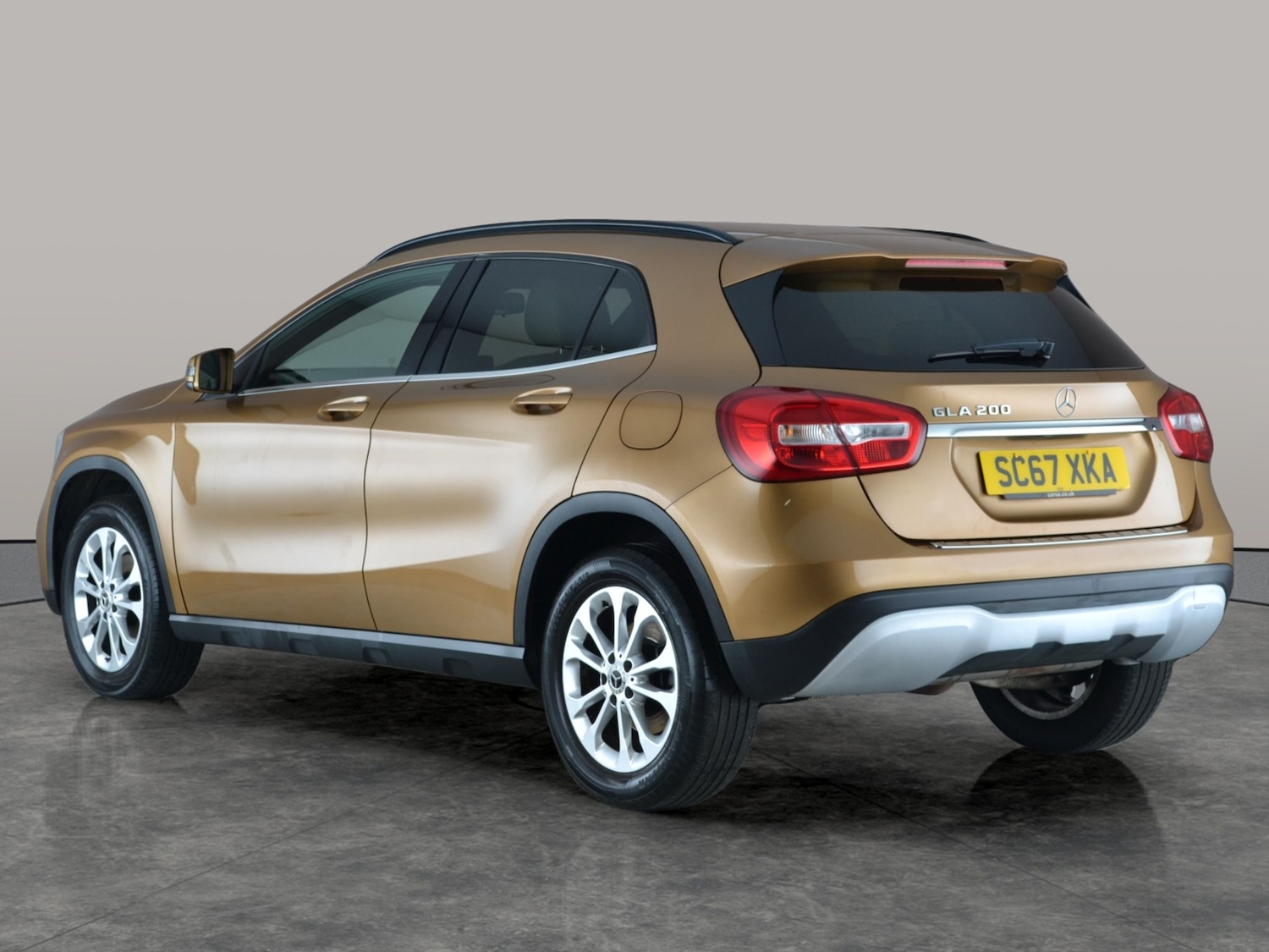 Used Mercedes-Benz GLA 2017 for sale - 77981272: Photo 13