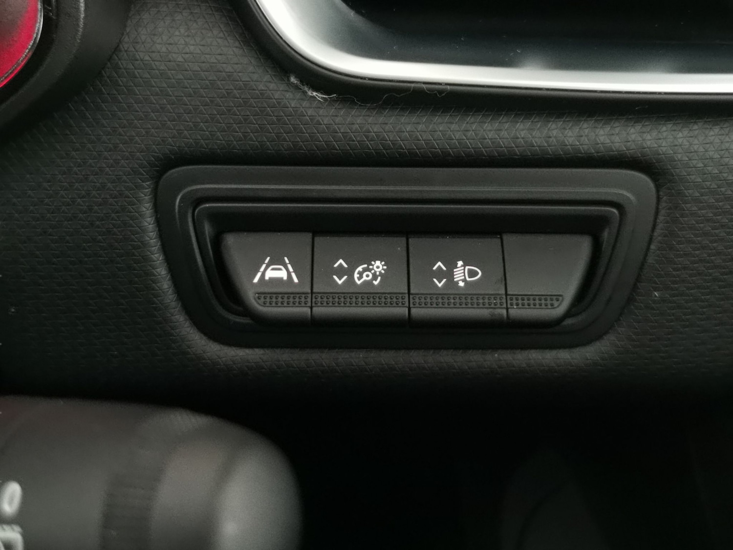 Used Renault Clio 2022 for sale - 77274308: Photo 18