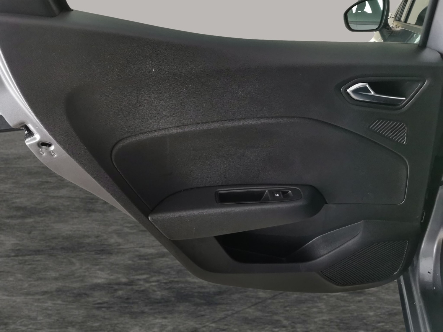 Used Renault Clio 2022 for sale - 77274308: Photo 25