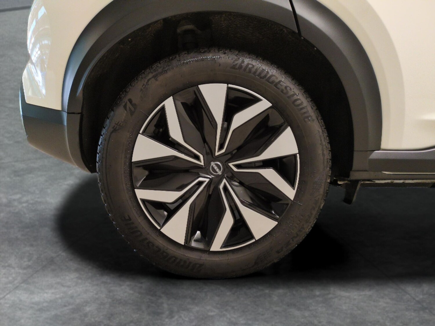 Used Nissan Juke 2023 for sale - 77896659: Photo 24