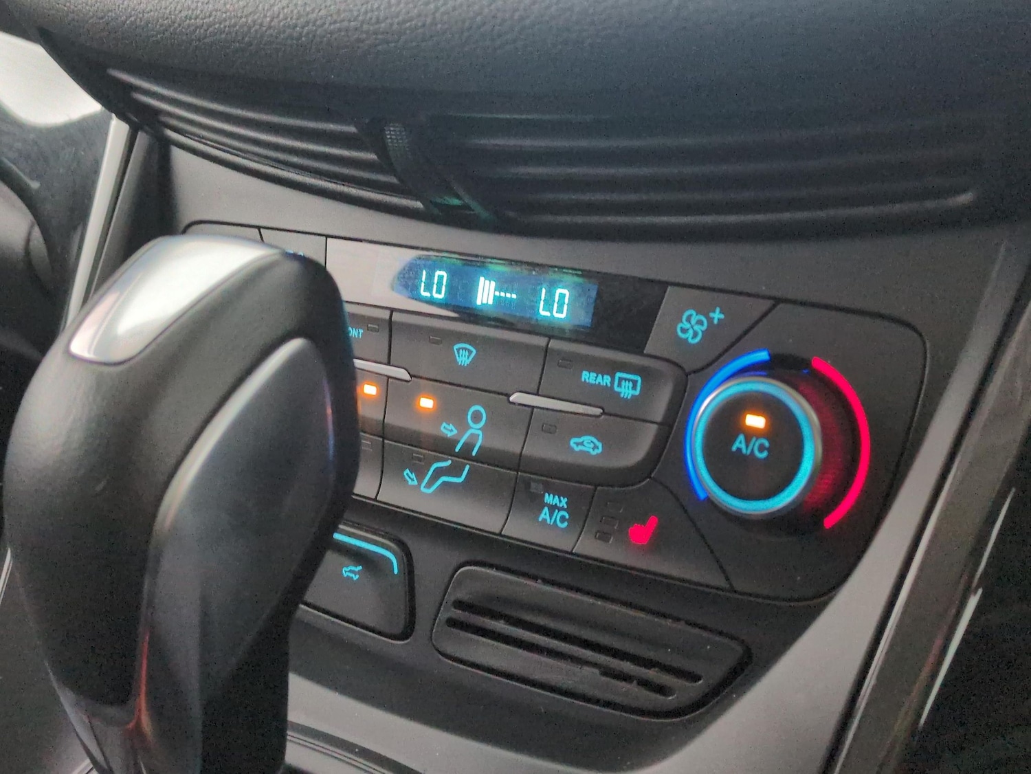 Used Ford Kuga 2018 for sale - 76854792: Photo 18