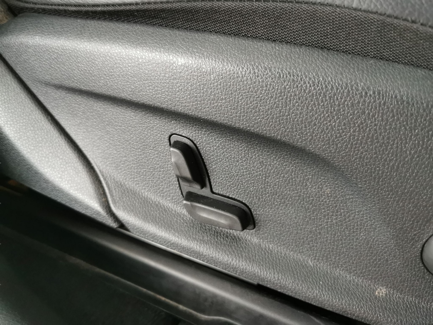 Used Mercedes-Benz EQC 2022 for sale - 78082103: Photo 17