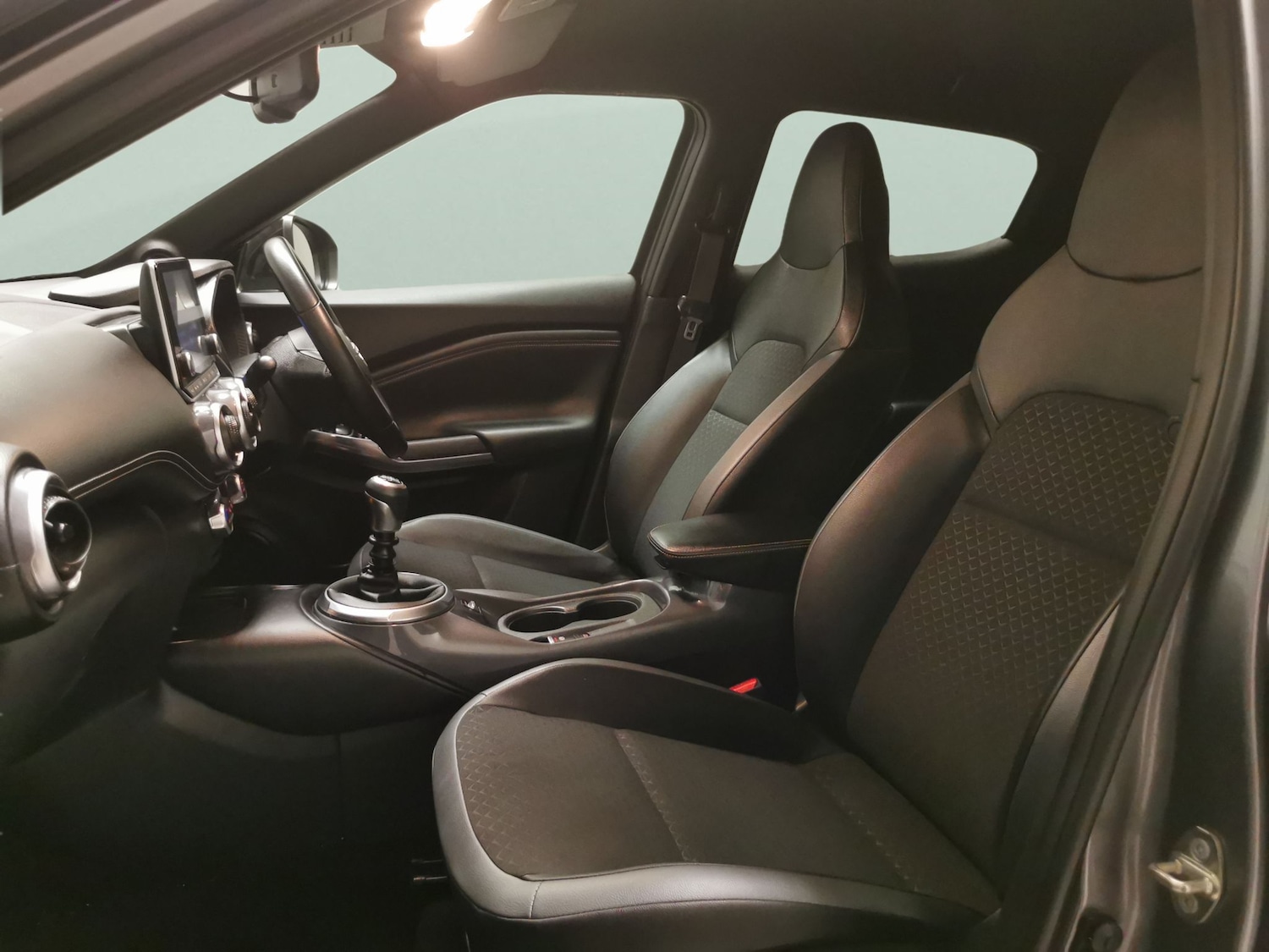 Used Nissan Juke 2023 for sale - 78218505: Photo 4