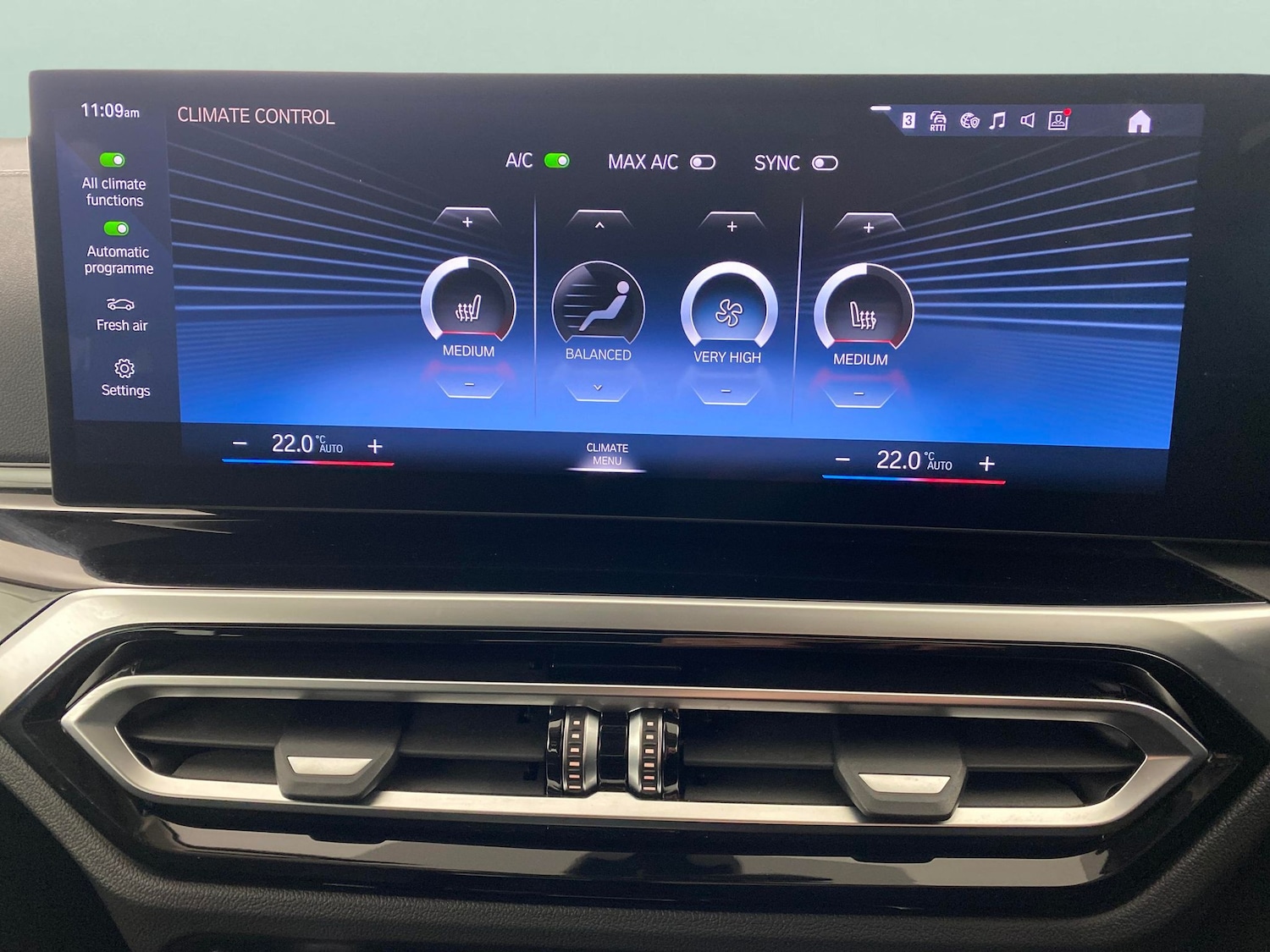 Used BMW i4 2022 for sale - 76552841: Photo 15