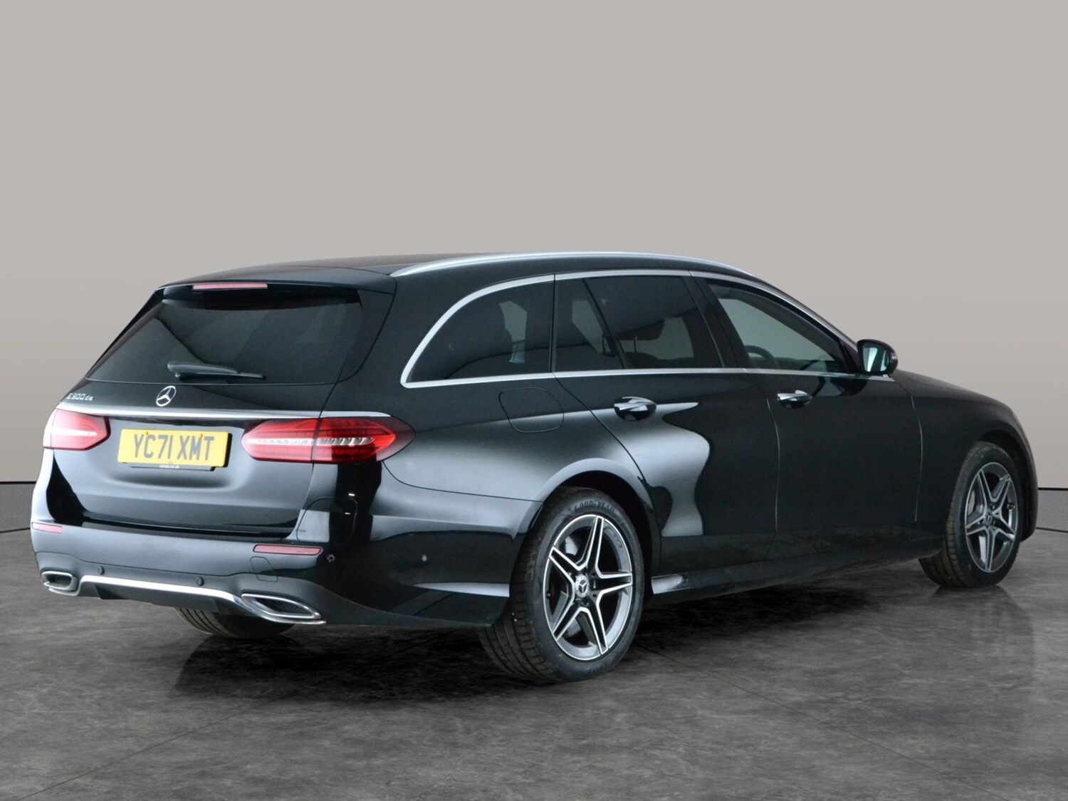 Used Mercedes-Benz E Class 2021 for sale - 77591768: Photo 11