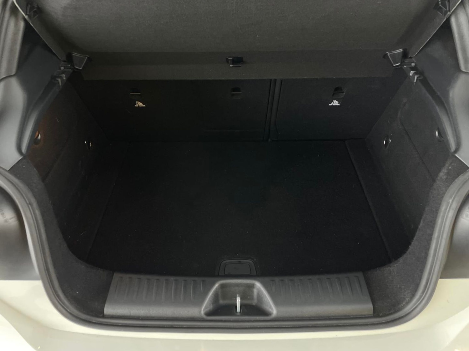 Used Mercedes-Benz A-Class 2018 for sale - 77688662: Photo 30