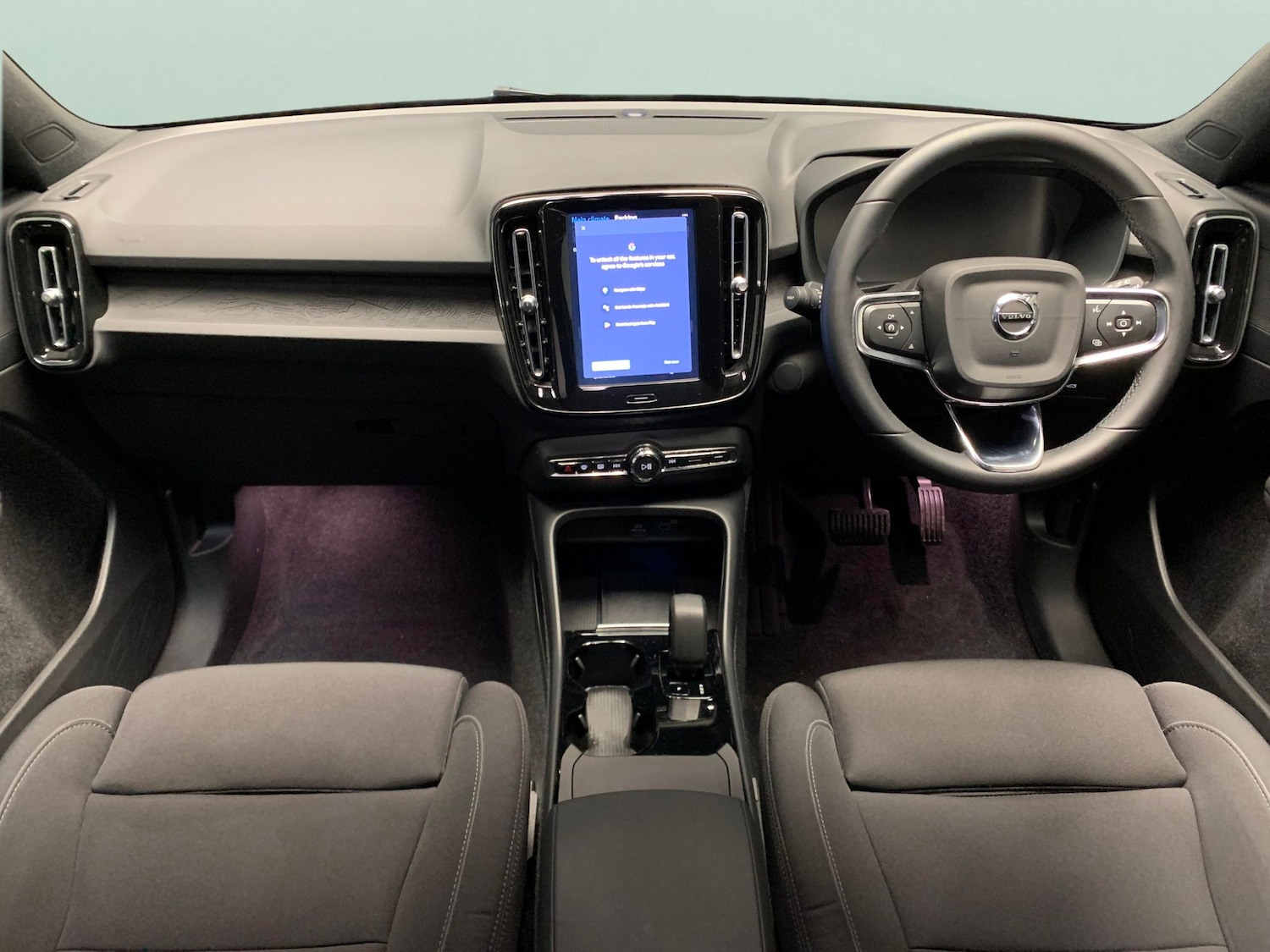 Used Volvo XC40 2023 for sale - 77094391: Photo 5