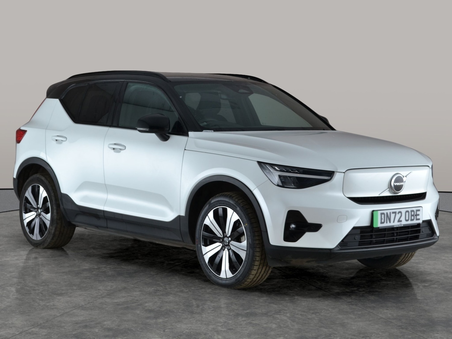 Used Volvo XC40 2023 for sale - 77094391: Photo 6