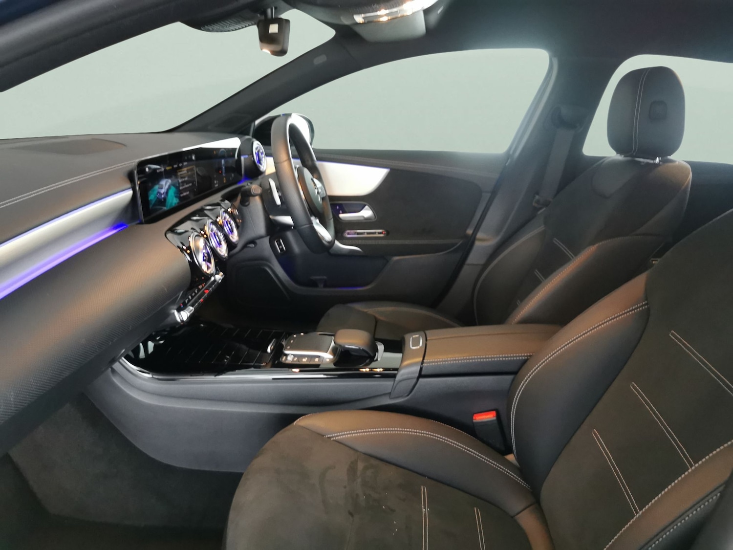 Used Mercedes-Benz A-Class 2022 for sale - 76862155: Photo 4