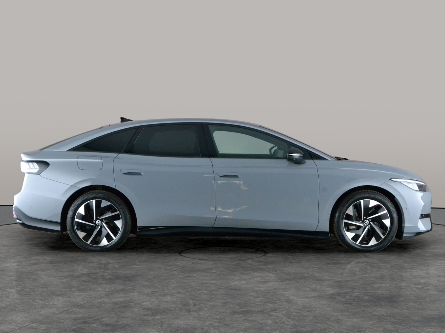 Used Volkswagen ID.7 2024 for sale - 77763197: Photo 10