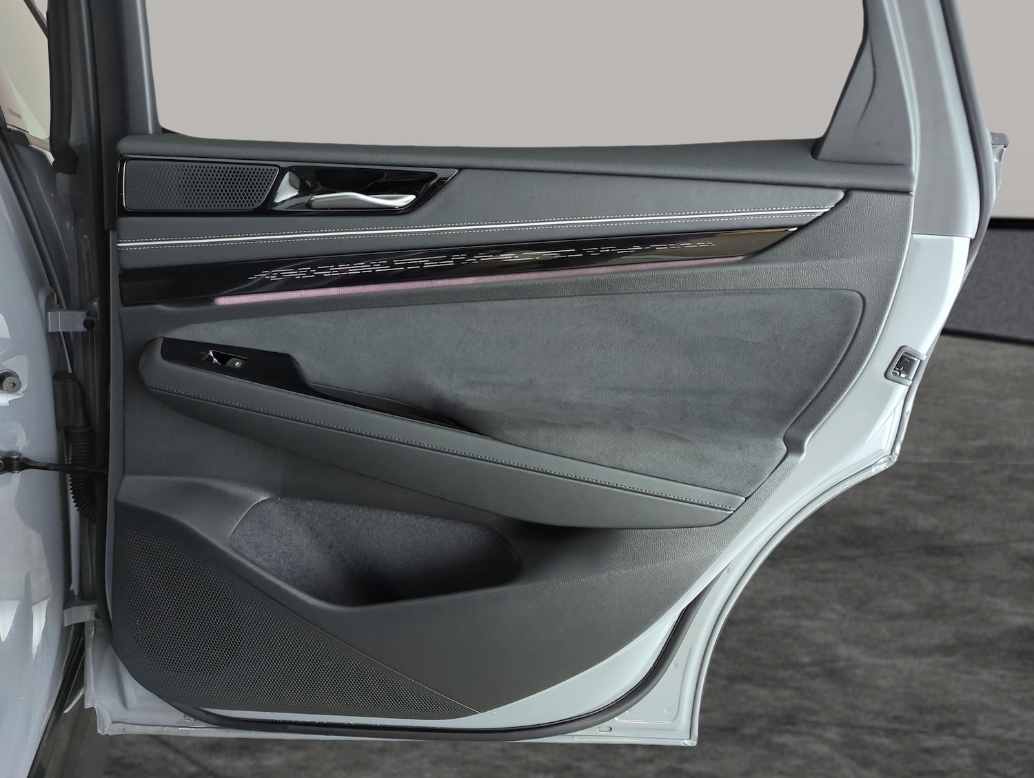 Used Volkswagen ID.7 2024 for sale - 77763197: Photo 36