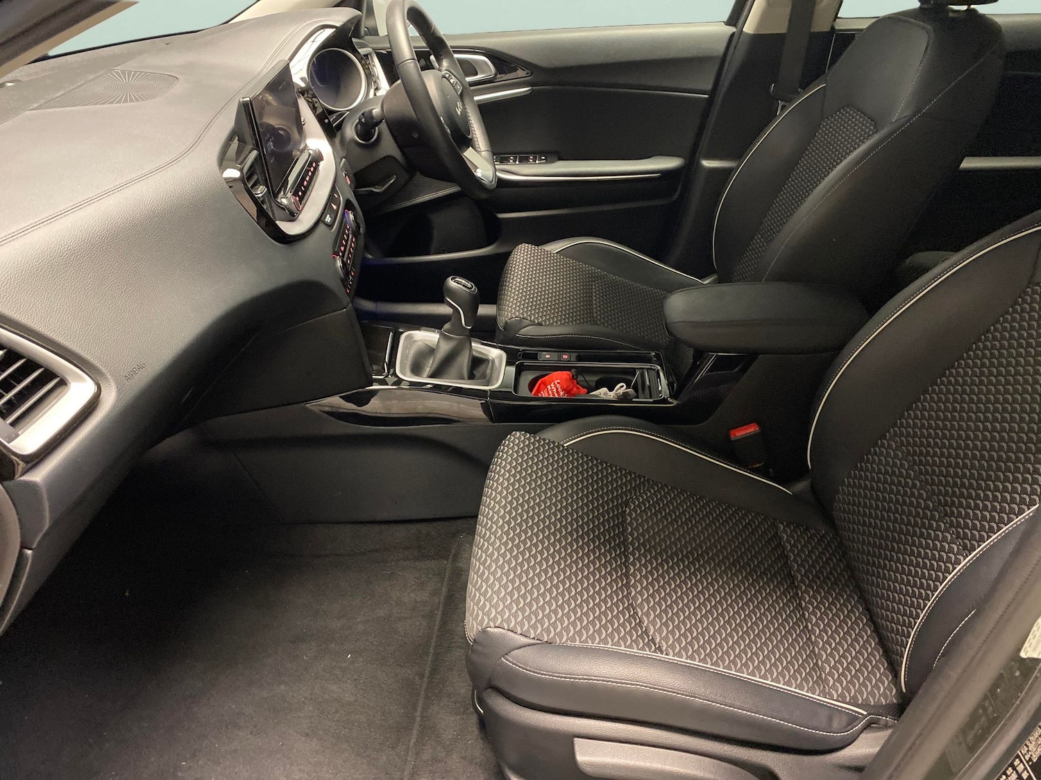 Used Kia XCeed 2022 for sale - 77707836: Photo 4