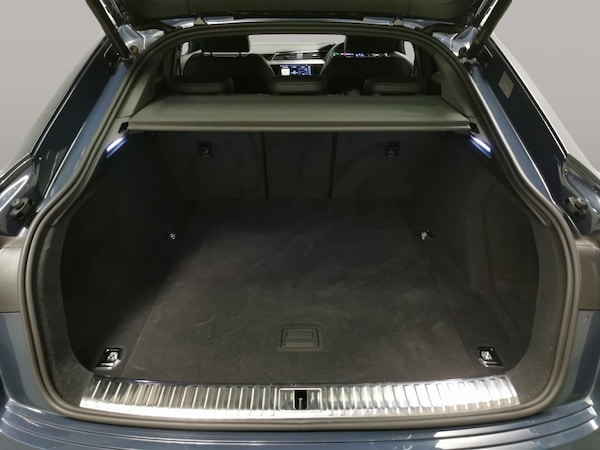 Used Audi e-tron 2022 for sale - 76249682: Photo 43