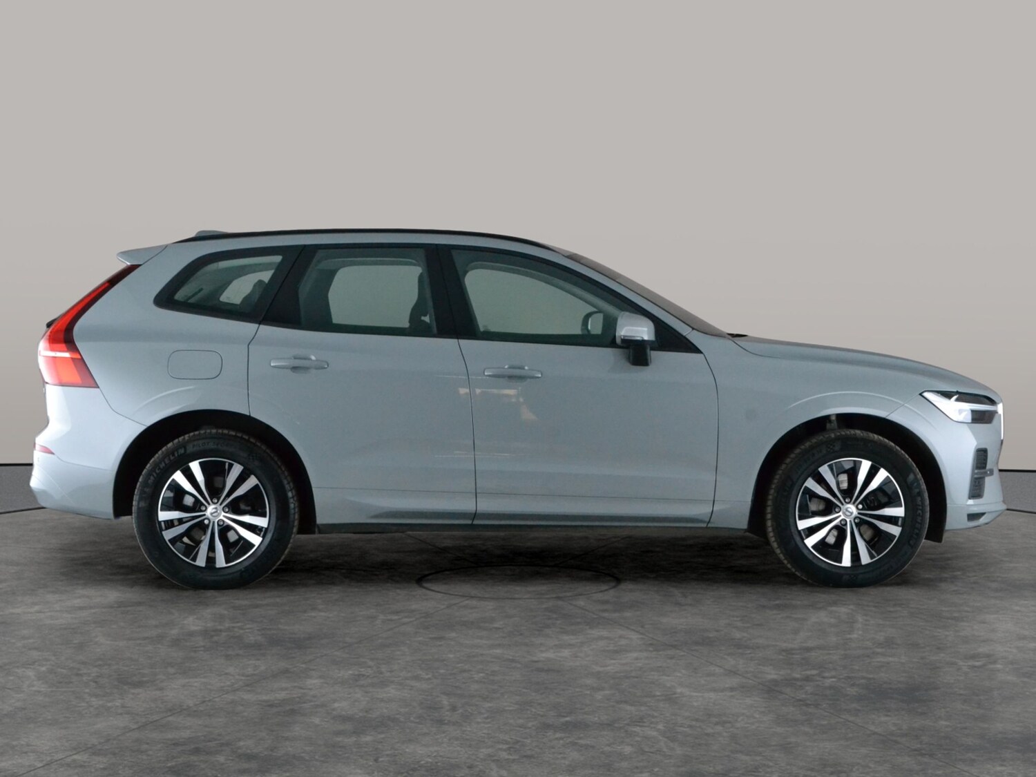 Used Volvo XC60 2024 for sale - 77894234: Photo 10