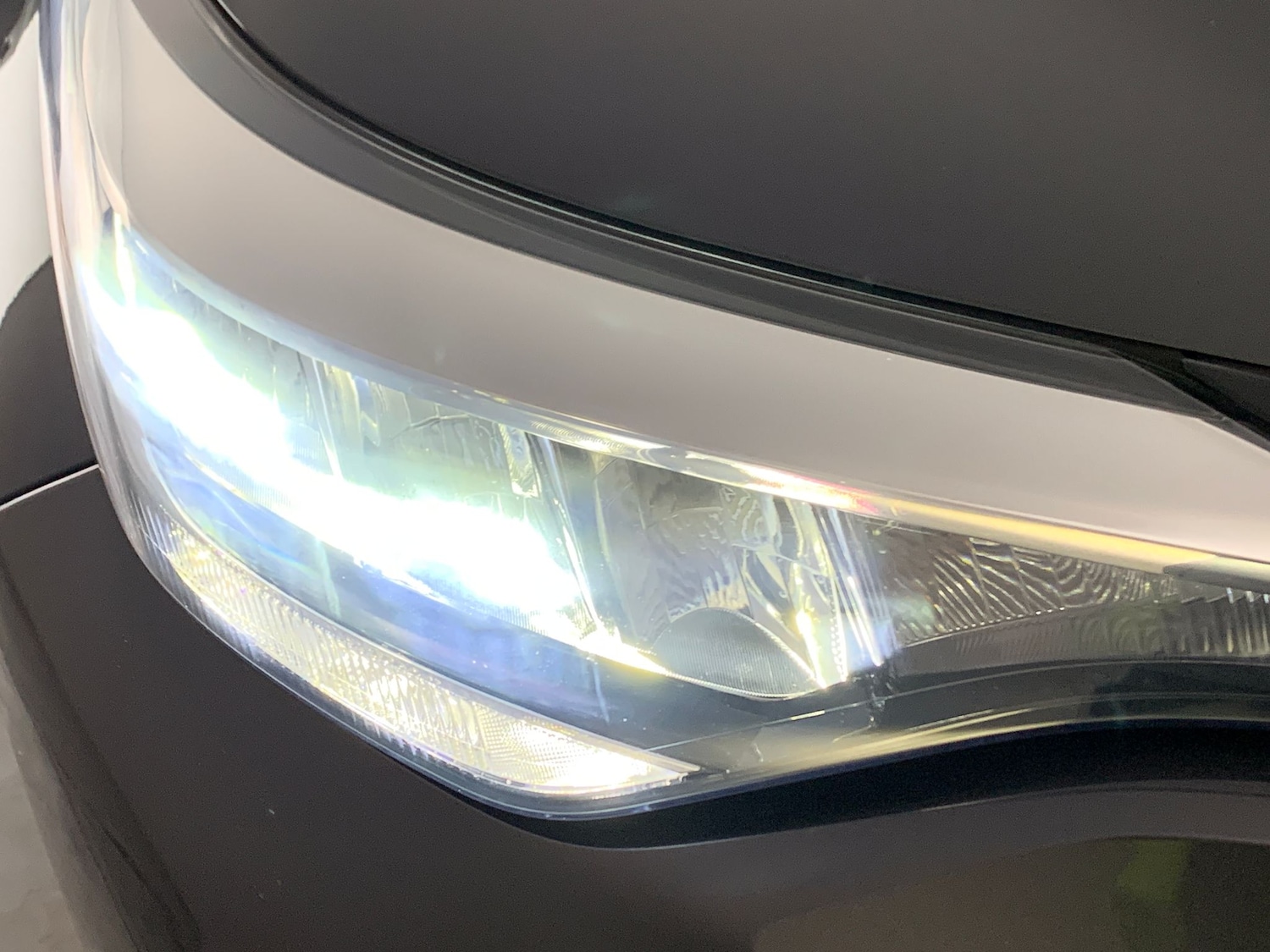 Used Toyota C-HR 2021 for sale - 76342398: Photo 26