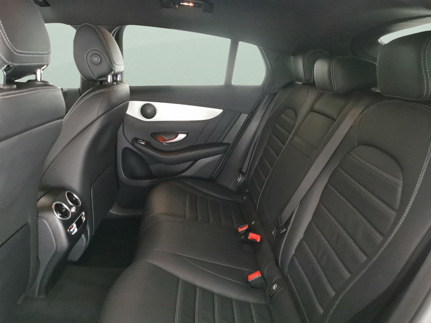 Used Mercedes-Benz GLC 2022 for sale - 77234272: Photo 28