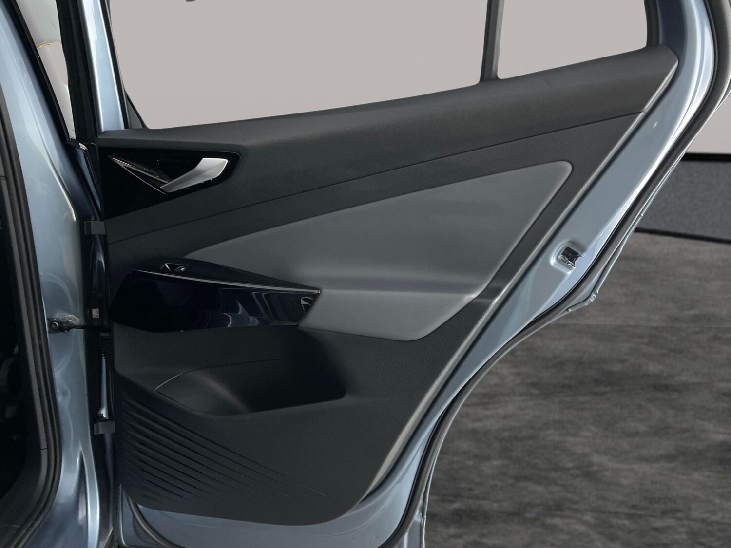 Used Volkswagen ID.4 2023 for sale - 77894236: Photo 34