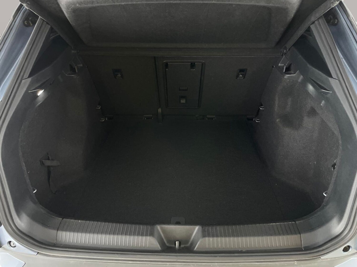 Used Volkswagen ID.4 2023 for sale - 77894236: Photo 37