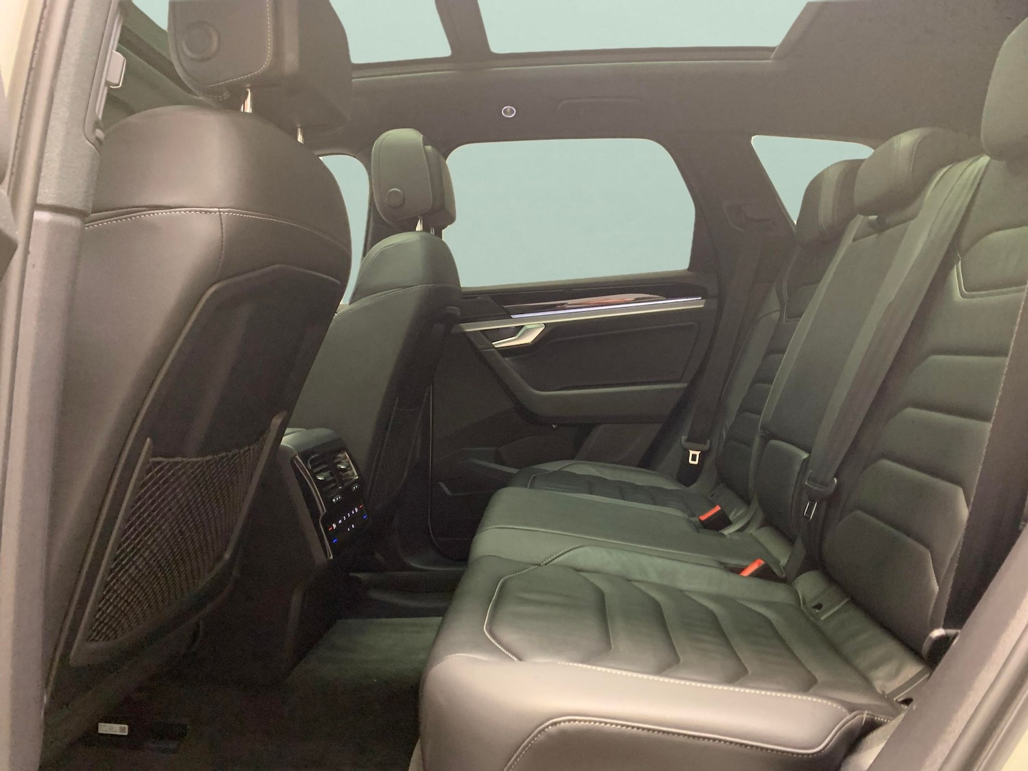 Used Volkswagen Touareg 2021 for sale - 78051784: Photo 24