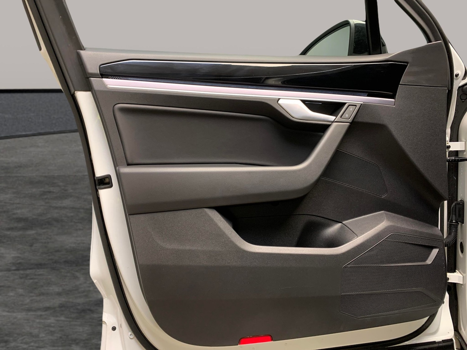 Used Volkswagen Touareg 2021 for sale - 78051784: Photo 25